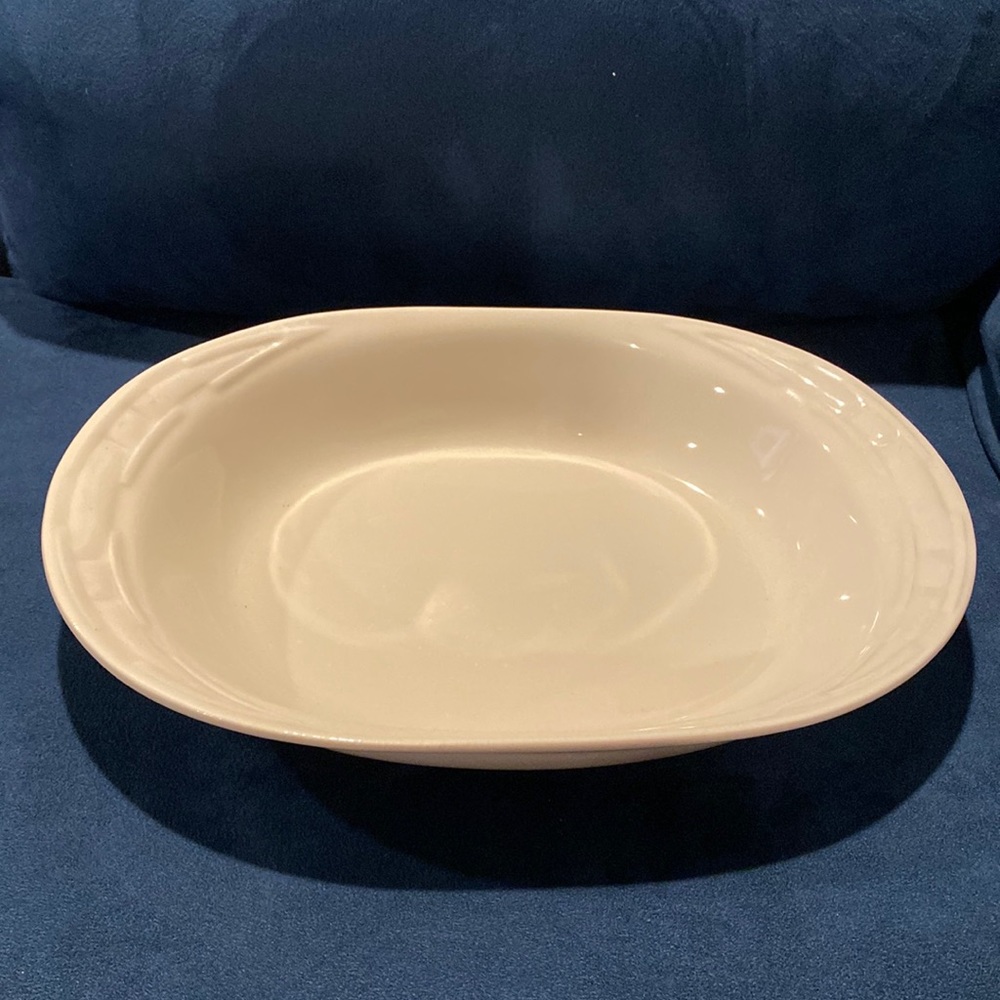 Longaberger Ivory Ceramic Woven Traditions Casserole Dish Cookware